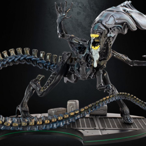 Alien Queen Q Fig Max Elite